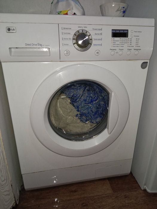 Продам стиральную машину