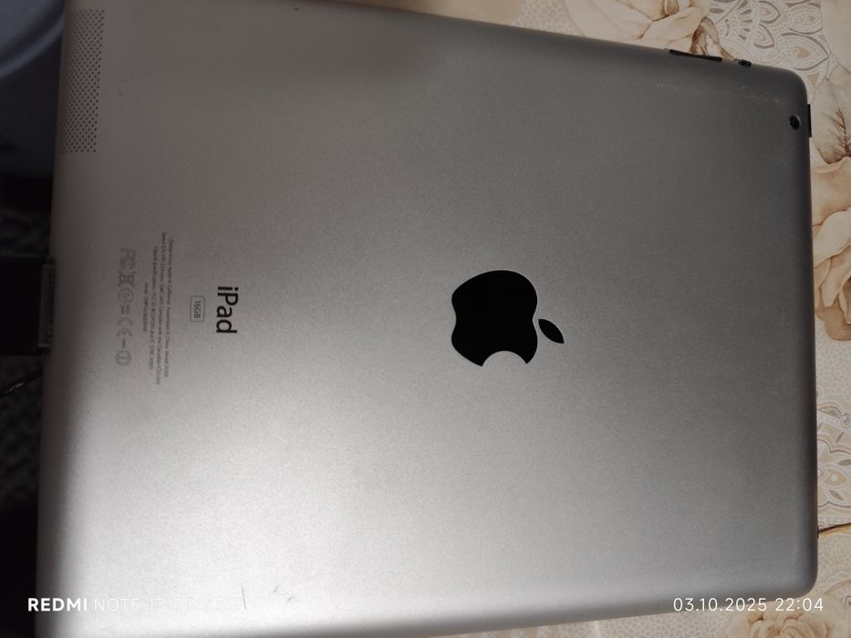 Tablete iPad și samsung