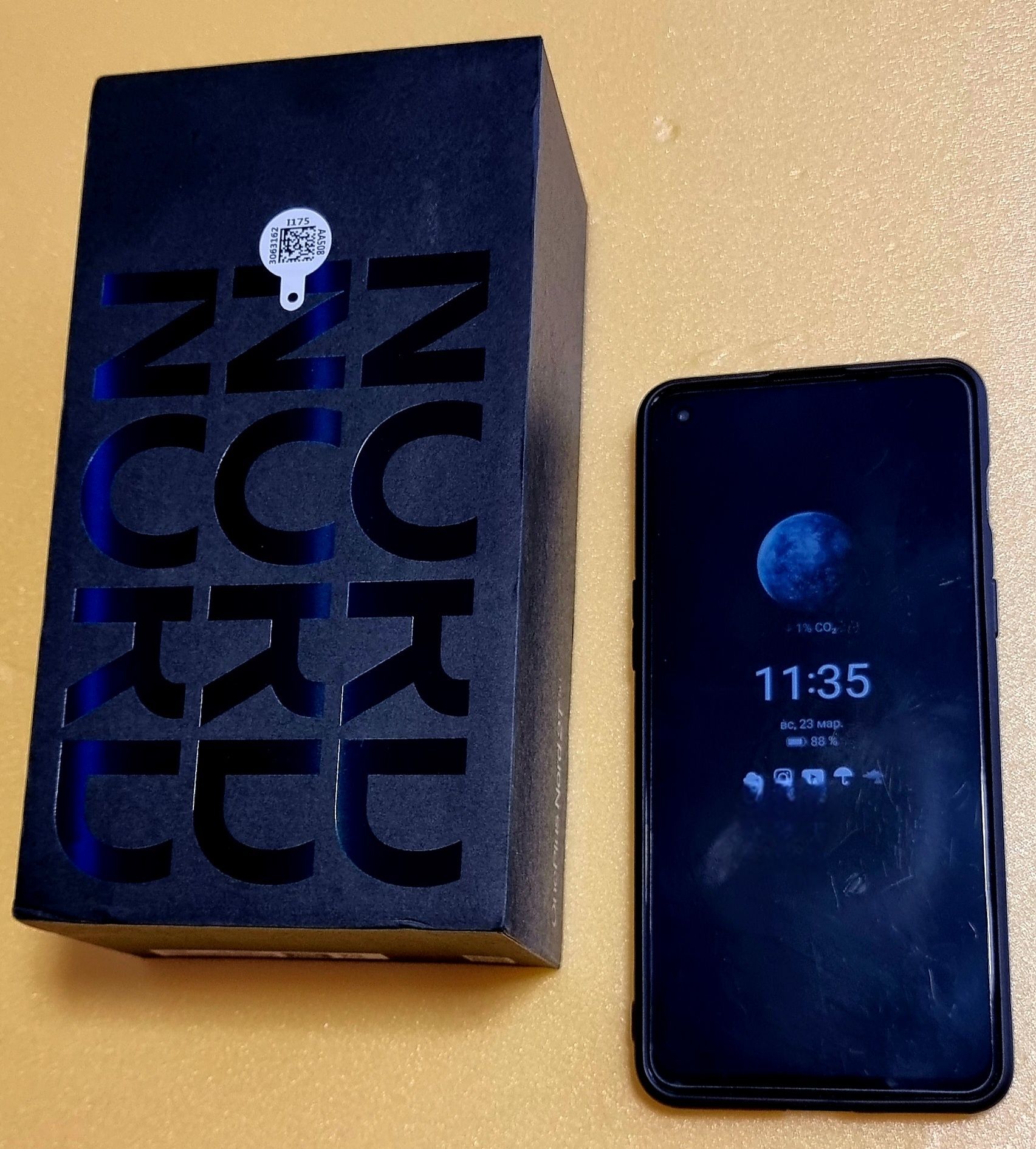 Продам смартфон OnePlus Nord 2T 5G