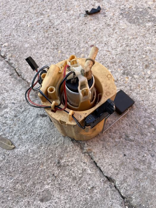 Pompa motorina Rezervor Mercedes w212 e class w204 c class diesel