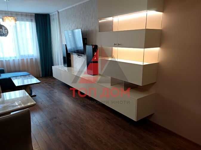 Дава се под наем Тристаен апартамент в Варна, Младост 1 - 90 кв.м за 612 € - Снимка #1