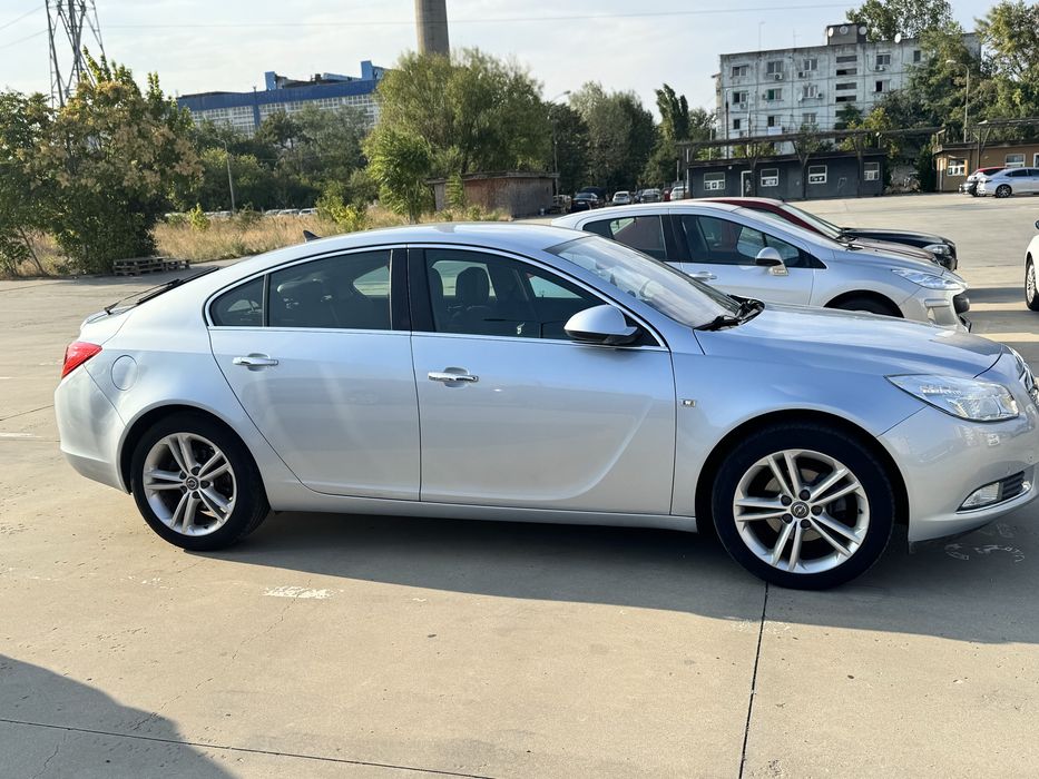 Opel Insignia 2.0. Ecoflex . 2013