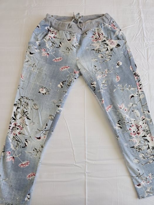 Pantaloni 3/4 mărimea XL, 46