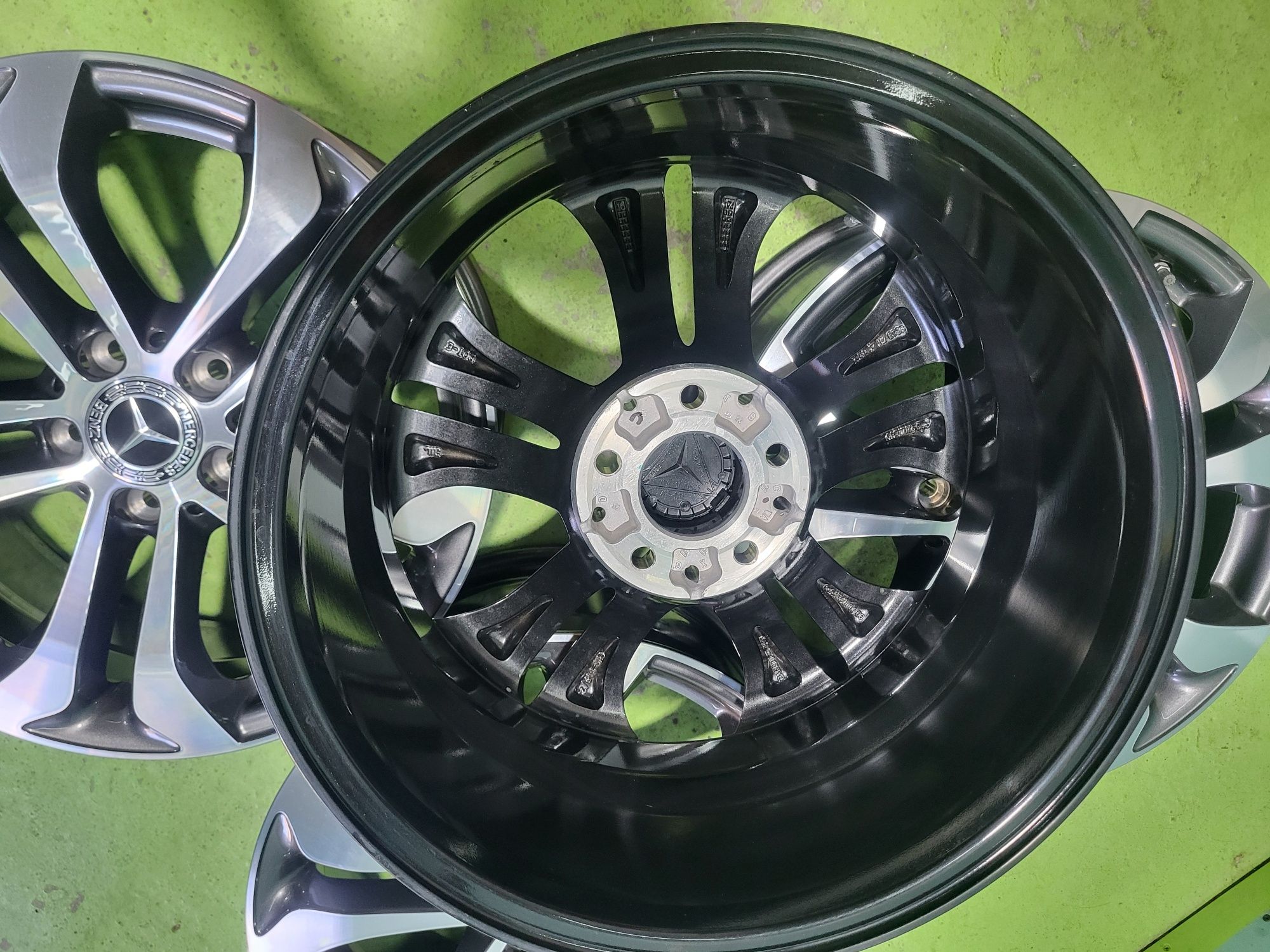 17 5x112 Mercedes  C Class W205 W204 E Class W213 W212 Vito Viano5х112