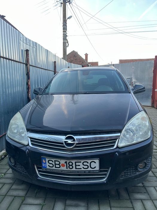 Masina Opel Astra Station