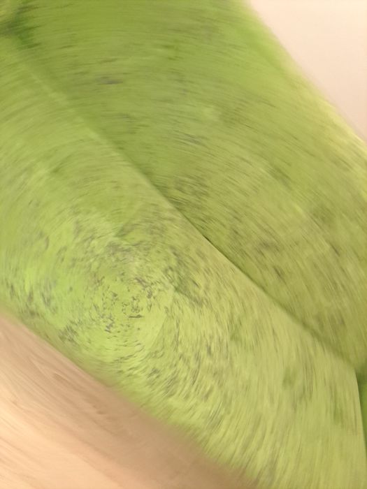 Диван в хорошем состоянии