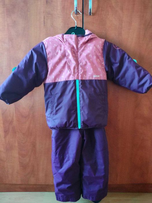 Costum de schi de iarnă pentru copii cu vârsta de 2-3 ani pentru fete.