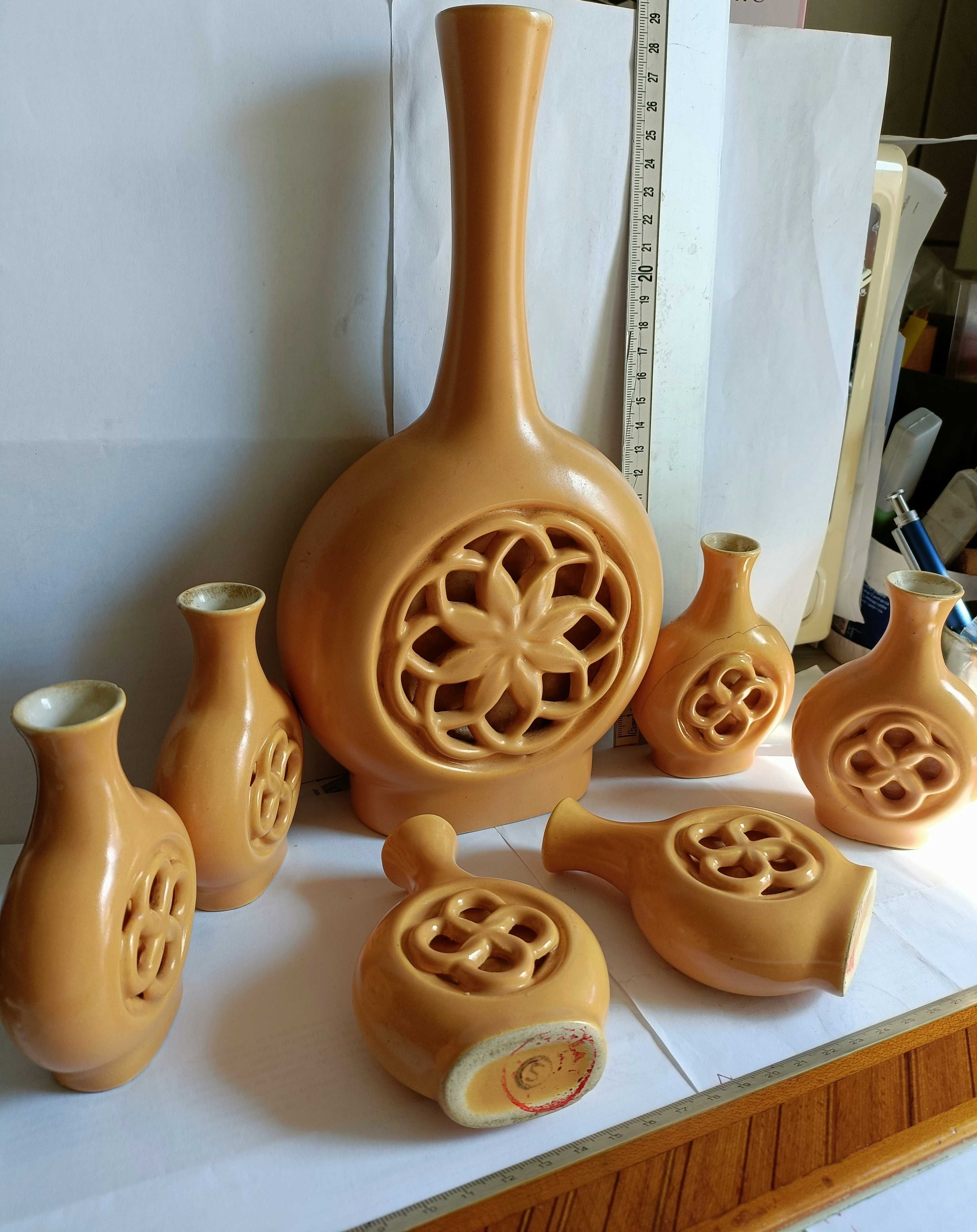 Servici ceramic romanesc retro
