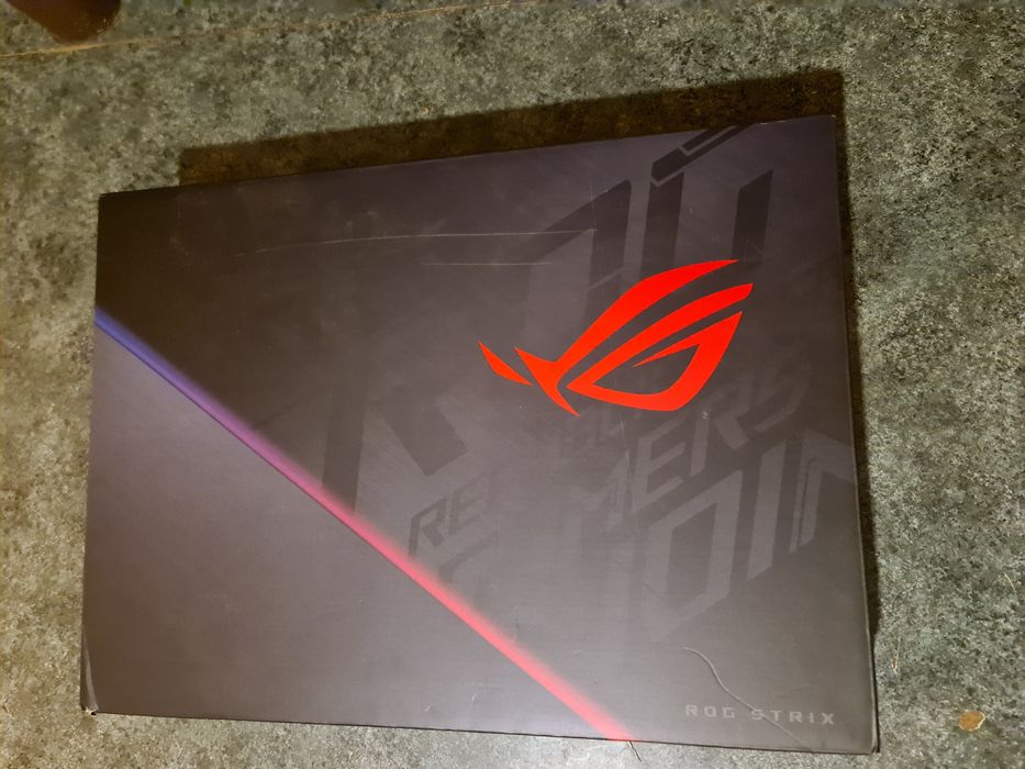 Asus Rog Strix 144hz G512lv G15 - i7 -64Gb Ram-RTX2060-6Gb