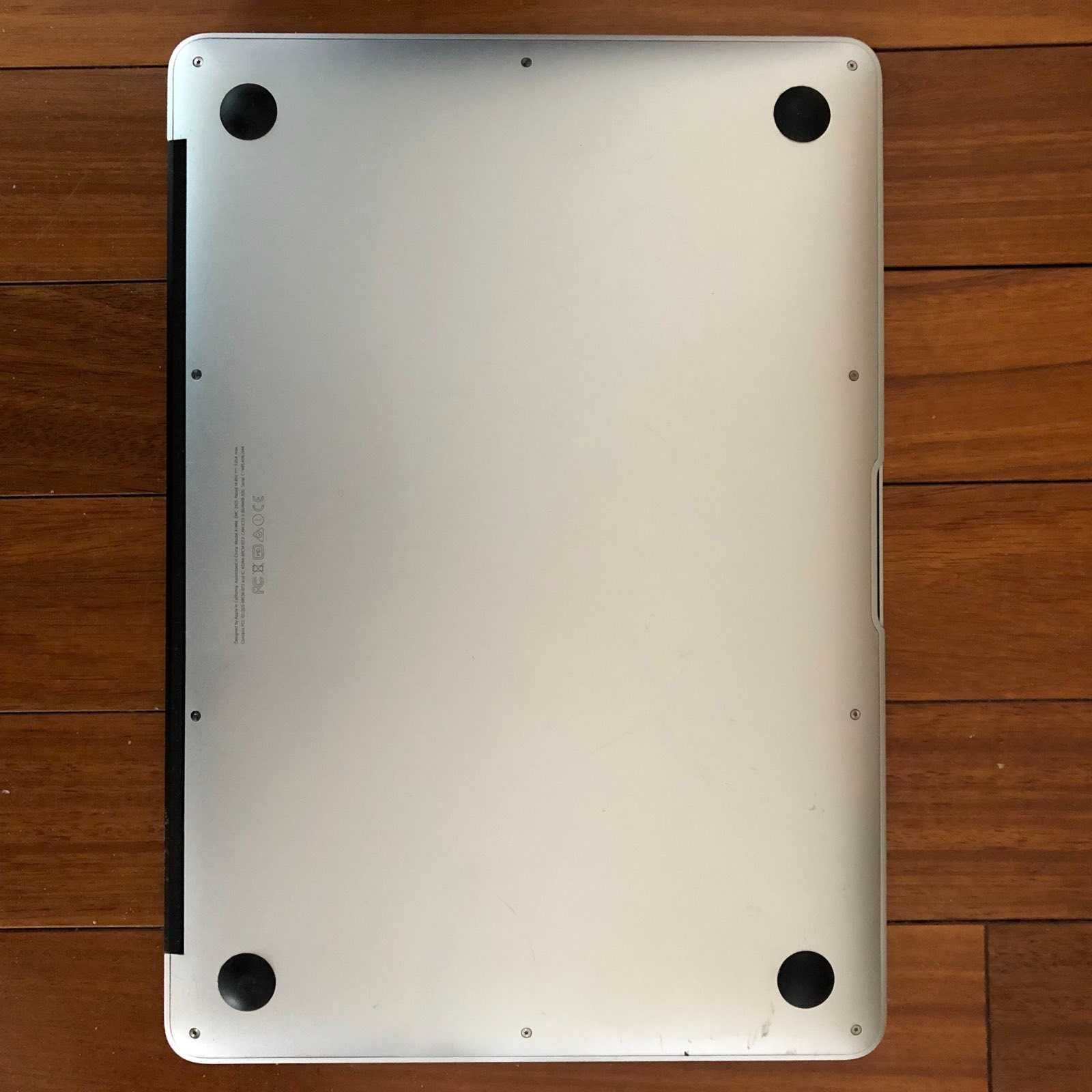 MacBook Air (13-inch, 2015г.) A1466