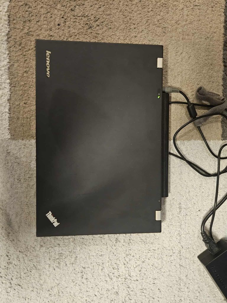 Лаптоп Lenovo ThinkPad W520 + подарък чанта