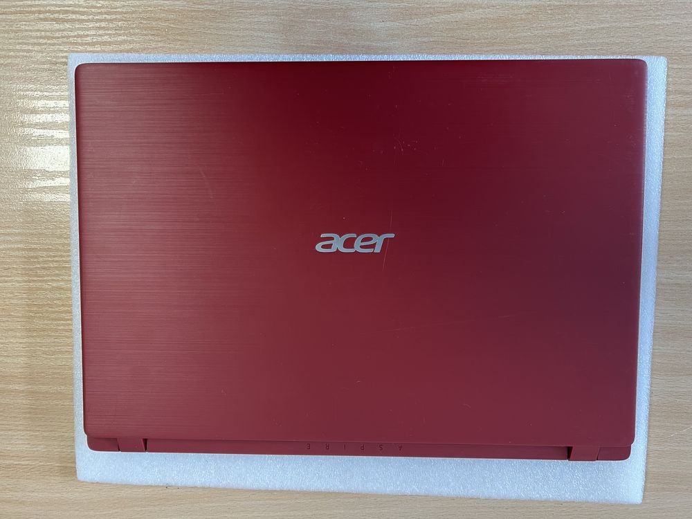 Лаптоп Acer Aspire 1  A114-32, 14 инча (inch)