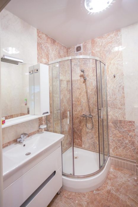 VIP 2комн квартира сдаётся посуточно рядом с ж/д вокзалом!