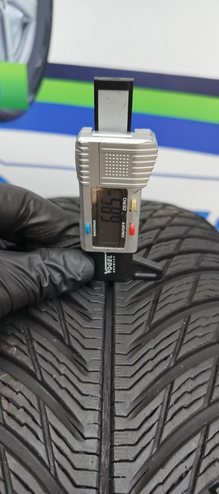 225.60.18 Michelin M+S Pilot Alpin 5 Second-hand