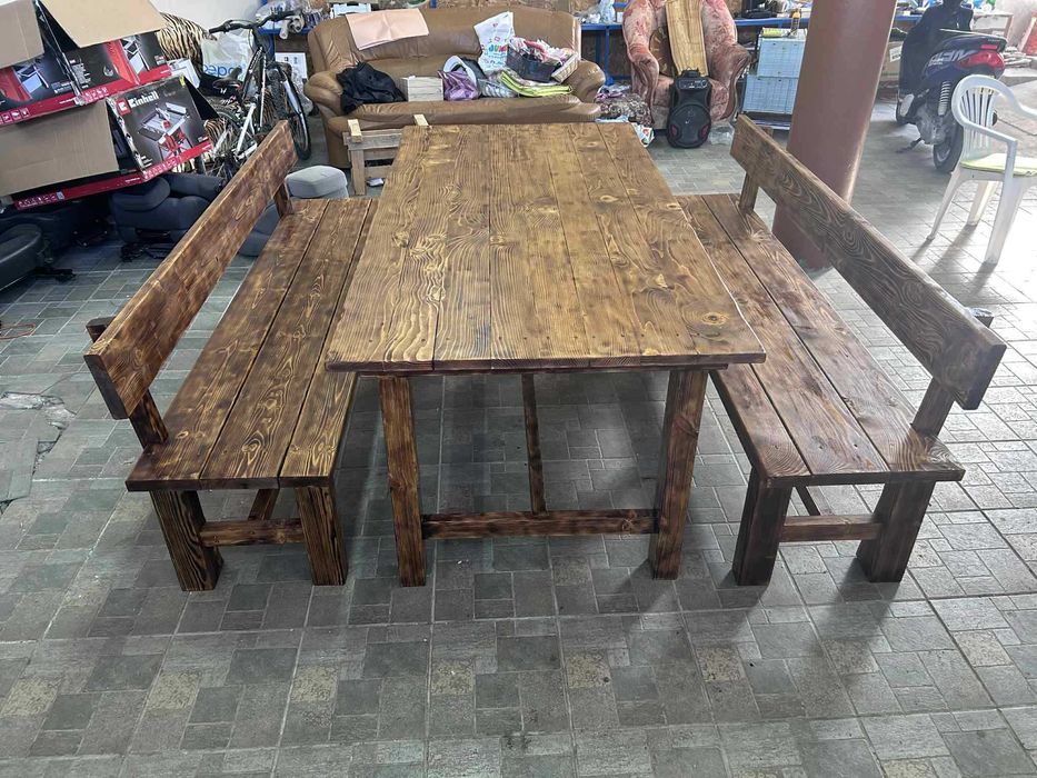 Маса с две пейки. НОВО