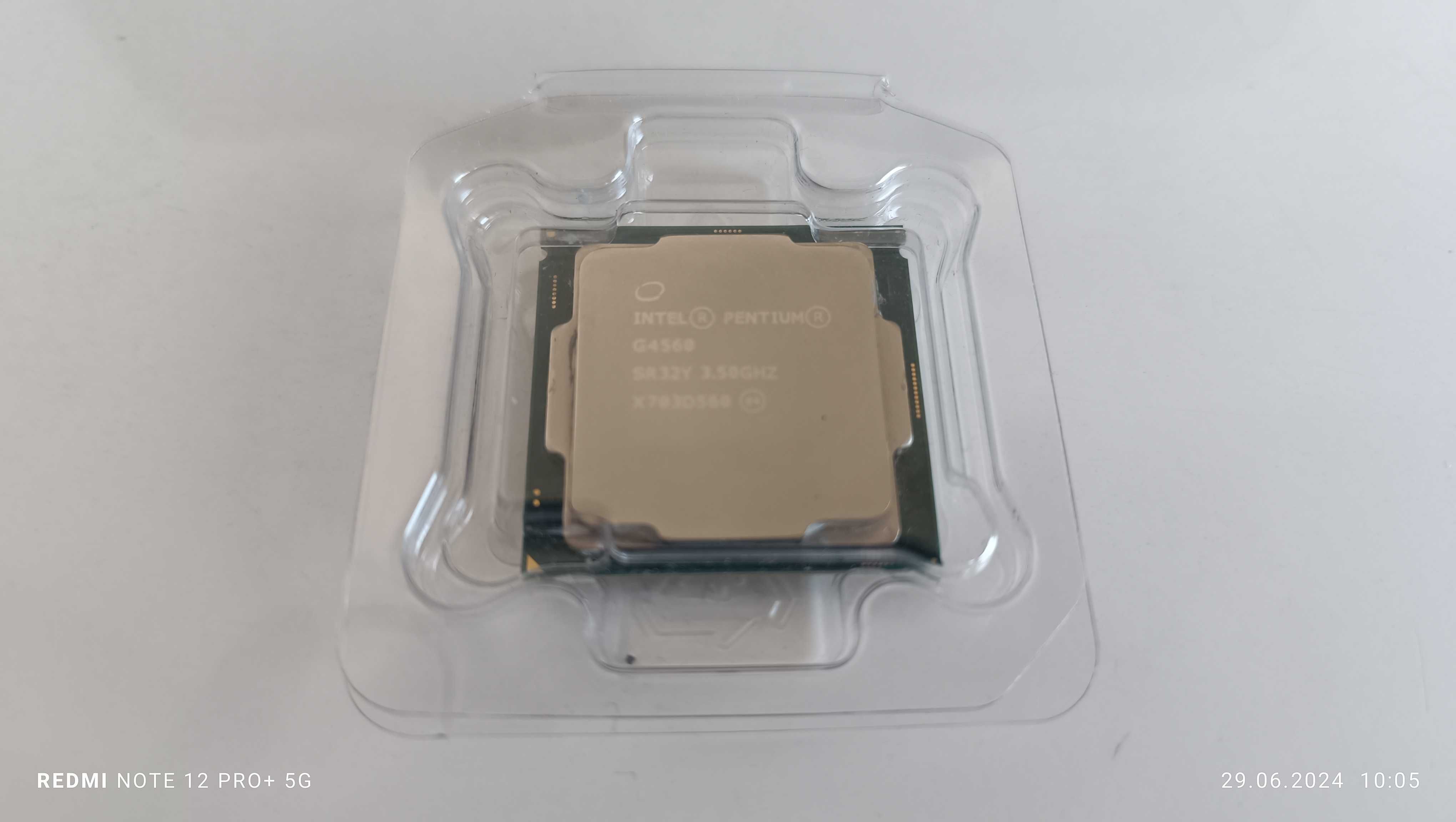 процесор Intel® Pentium® Processor G4560