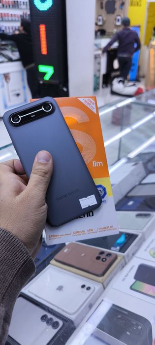 TECHNO Spark Slim 16/256 qora