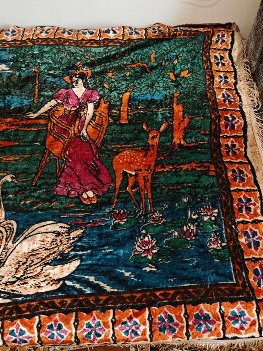 Carpete vechi, Cina cea de taina, Rapirea din Serai, altele