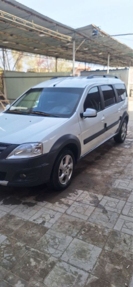 Lada Largus 2020
