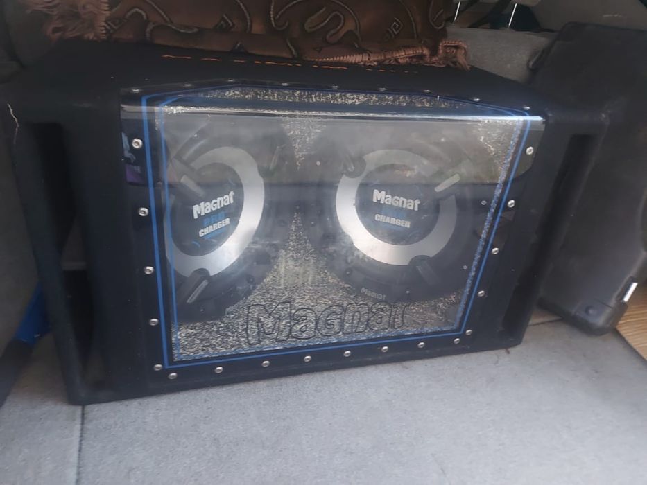 Продам сабы в идеальном состоянии