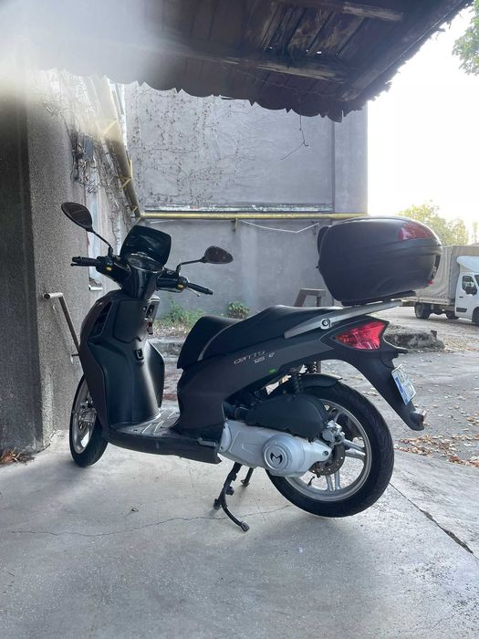 Scuter Malaguti Centro 125 cc