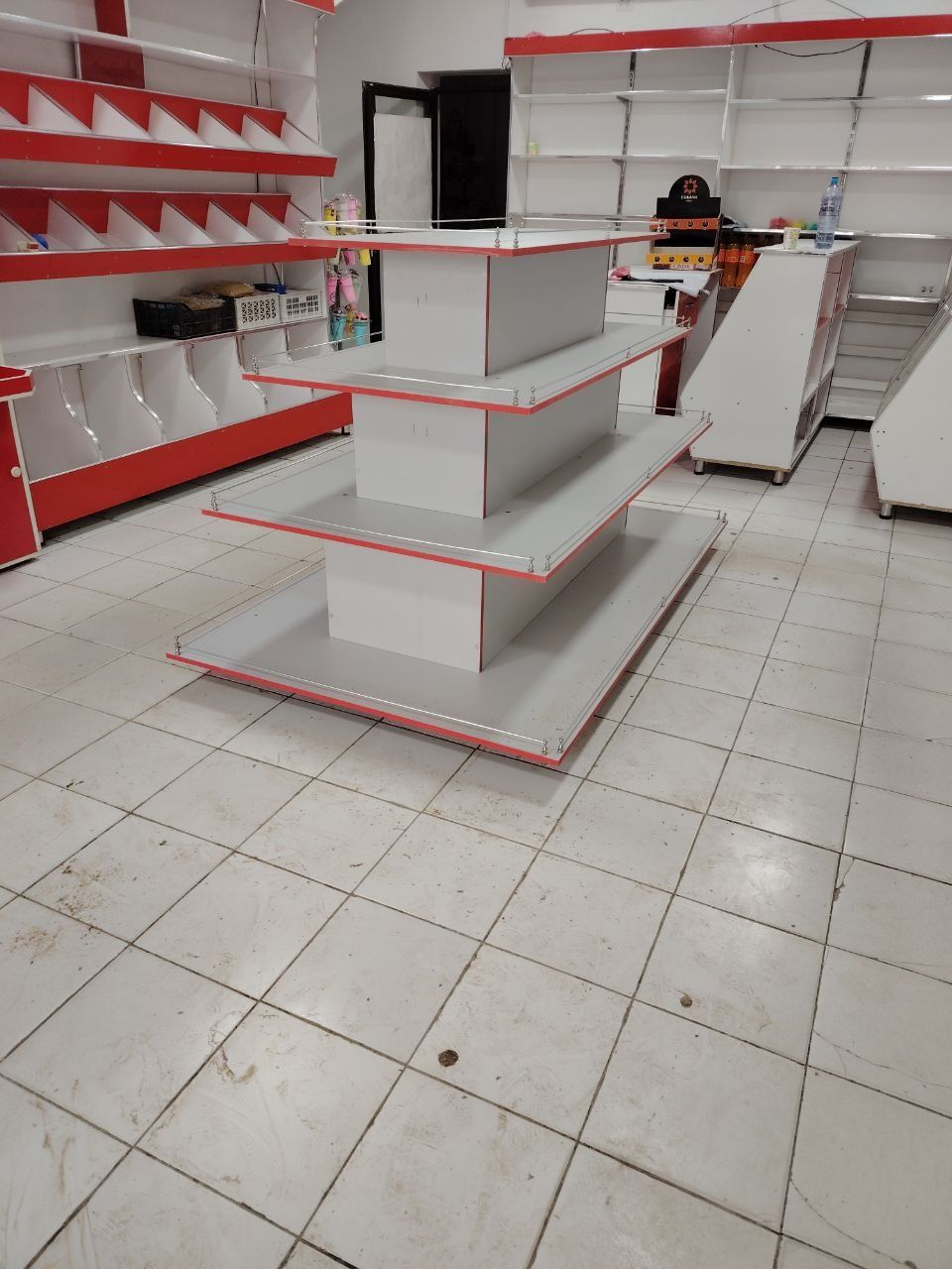 Magazin uchun mebel apteka ofis xozmak maktablar uchun mebel xizmati