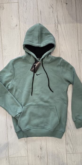 Анураци Nike размер М