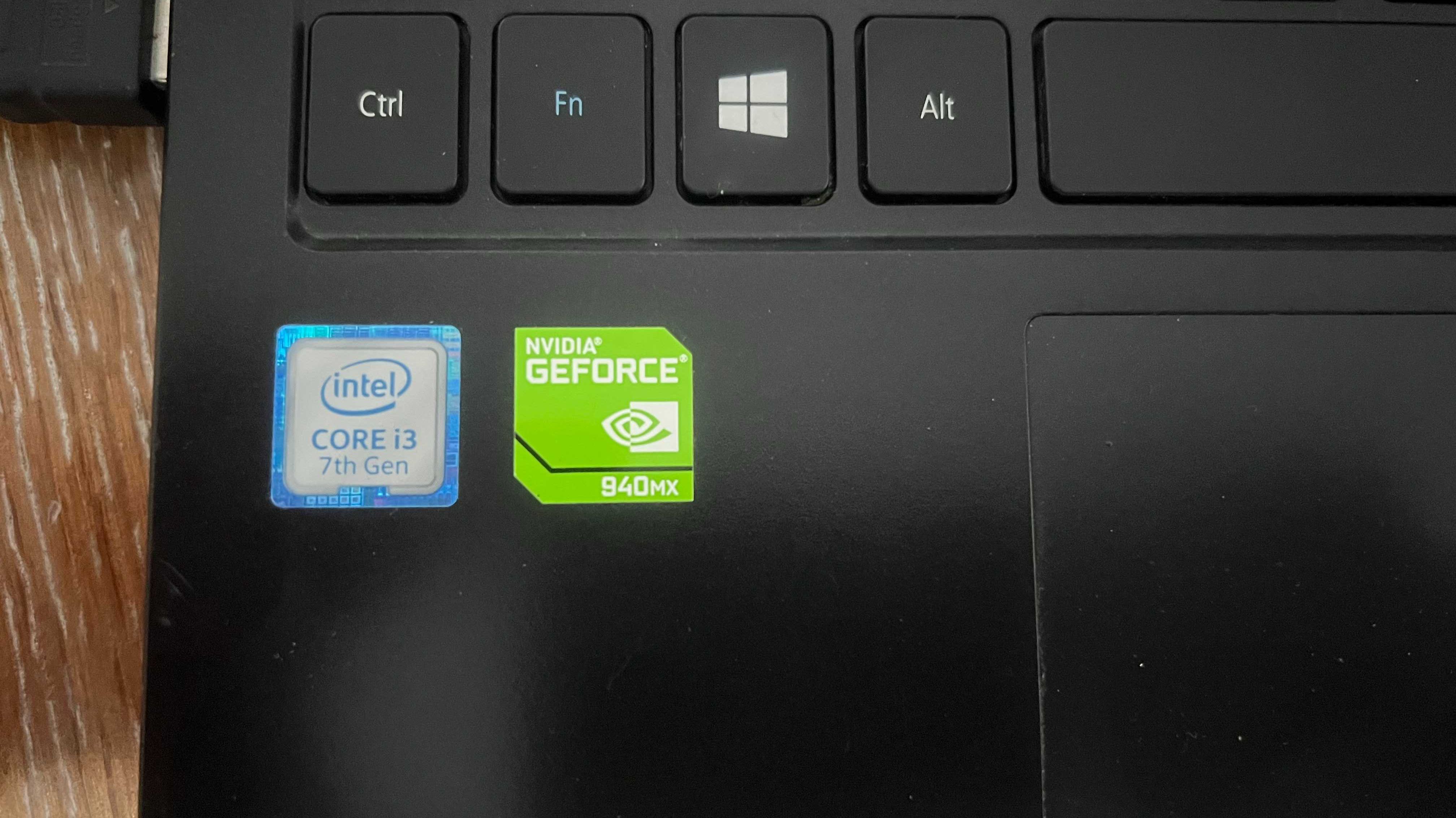 Acer TravelMate P648, i3-7130U, Nvidia GT 940MX