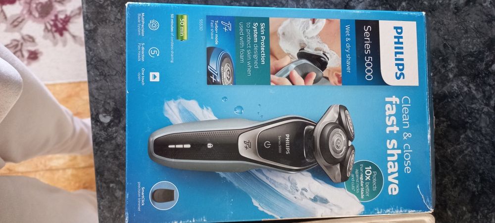Philips fast shave