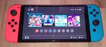 Vând Nintendo Switch 1 model Oled