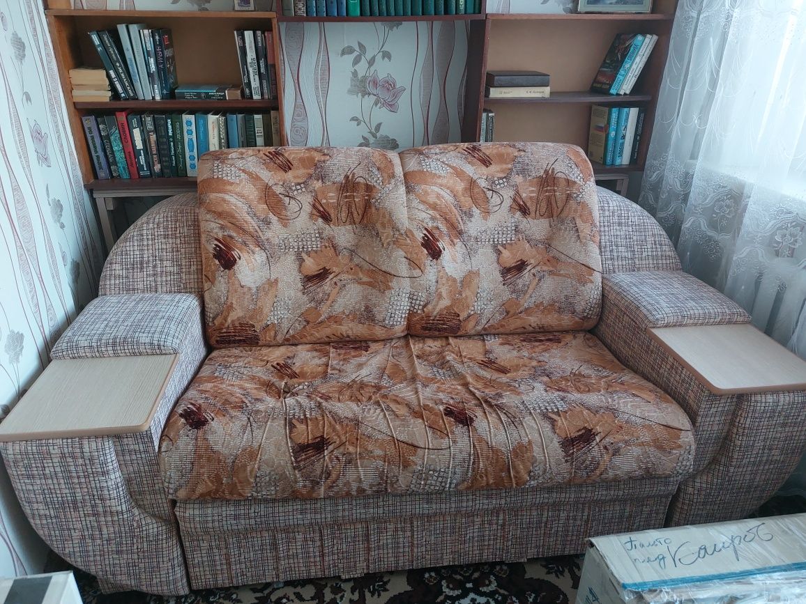 Продам диван, кровать с матрасом