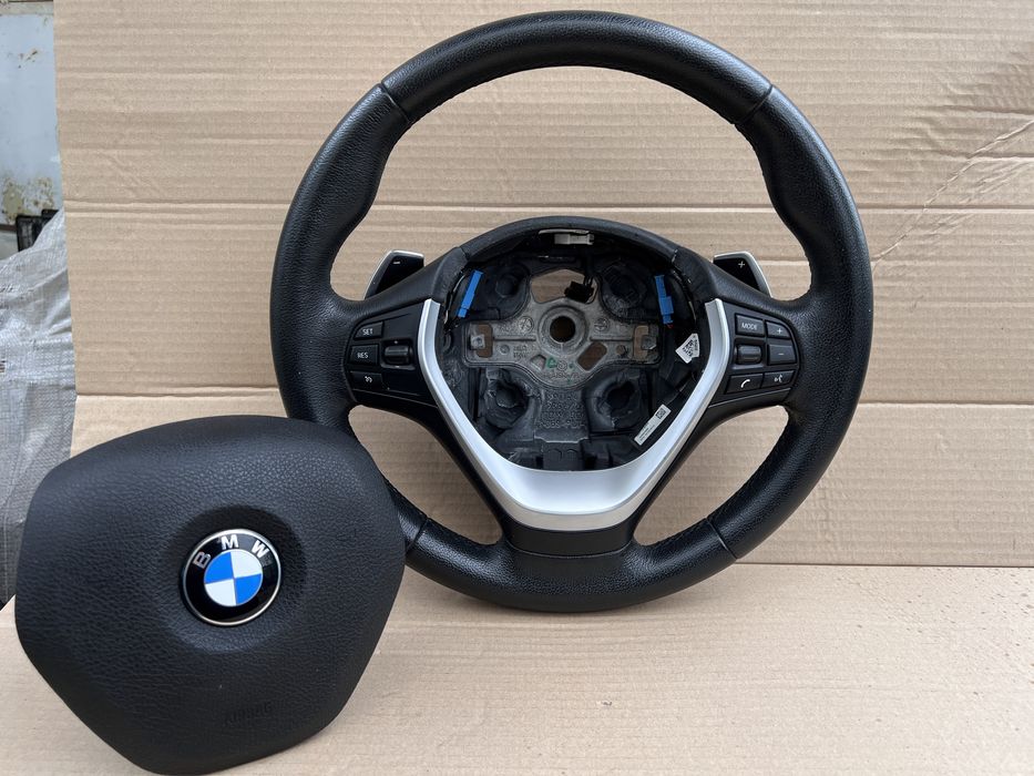 BMW F30/31/32 Волан с пера и мултифункция.