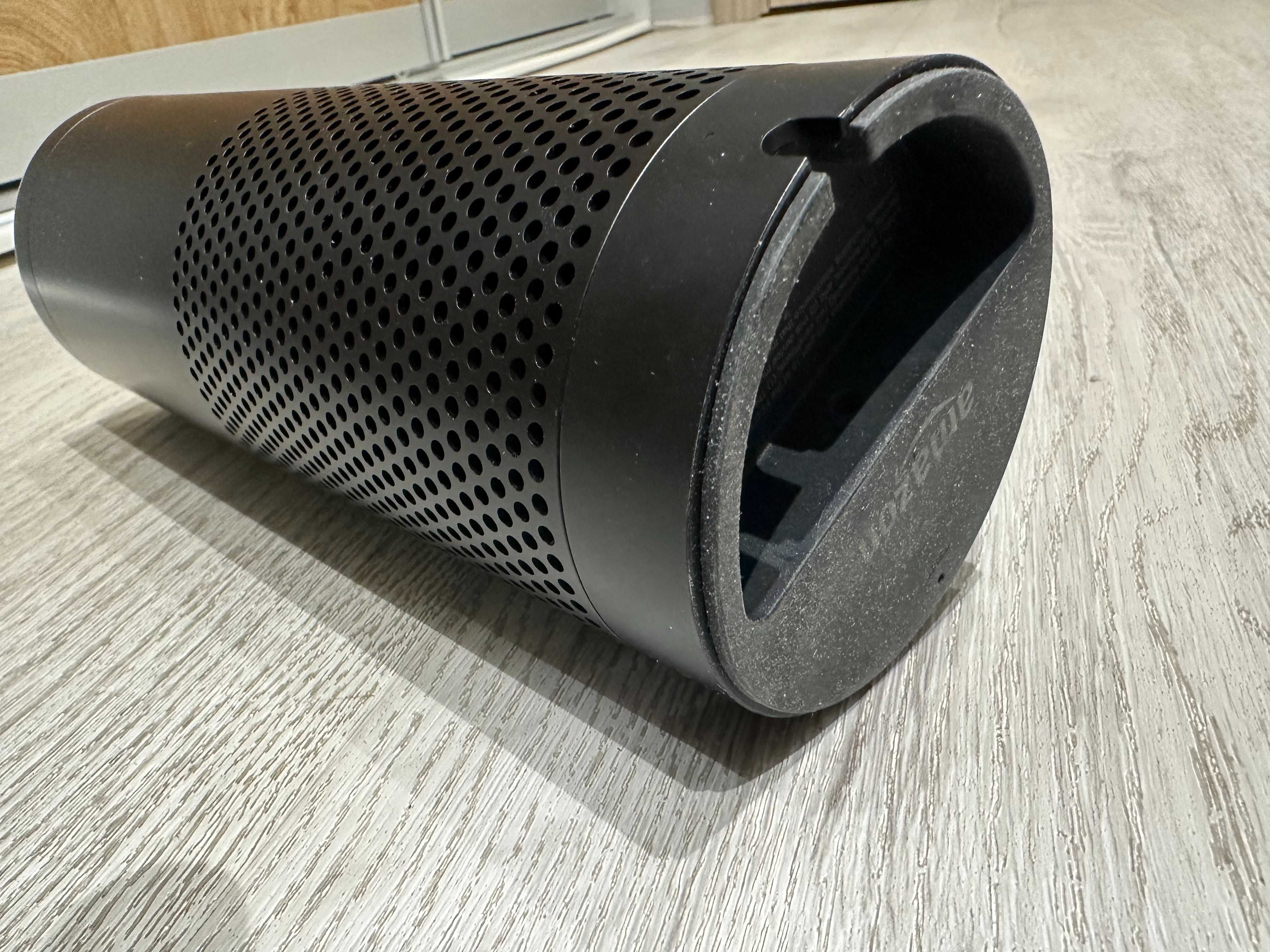 Amazon Echo (1st Generation) Smart Assistant