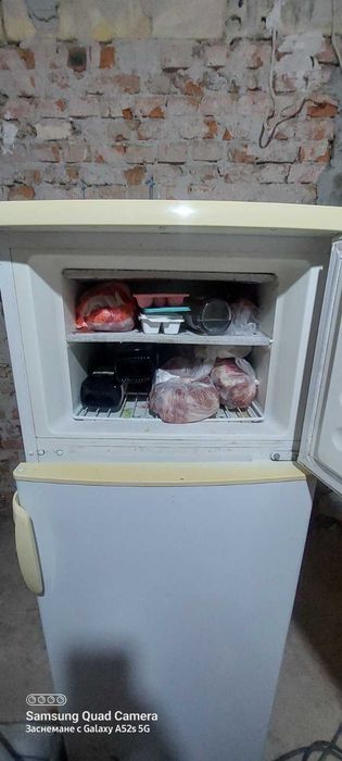 Продавам хладилник
