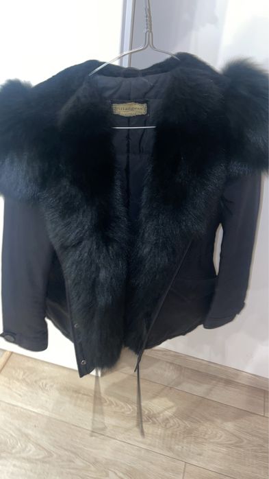 Уникална парка с естествена лисица в перфектно състояние