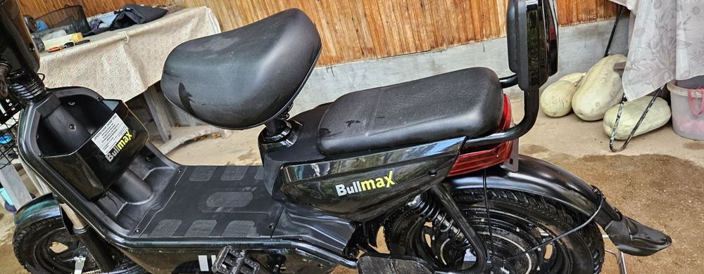 Електрически скутер