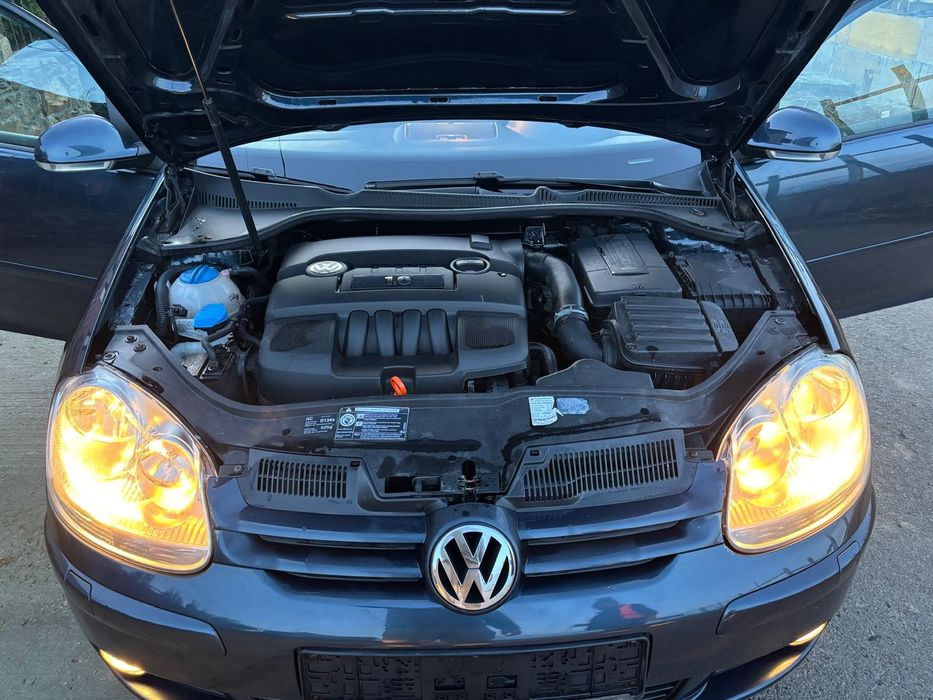 Vand Volkswagen Golf 5 1.6 Mpi fab 2007 Model GOAL Import Germania