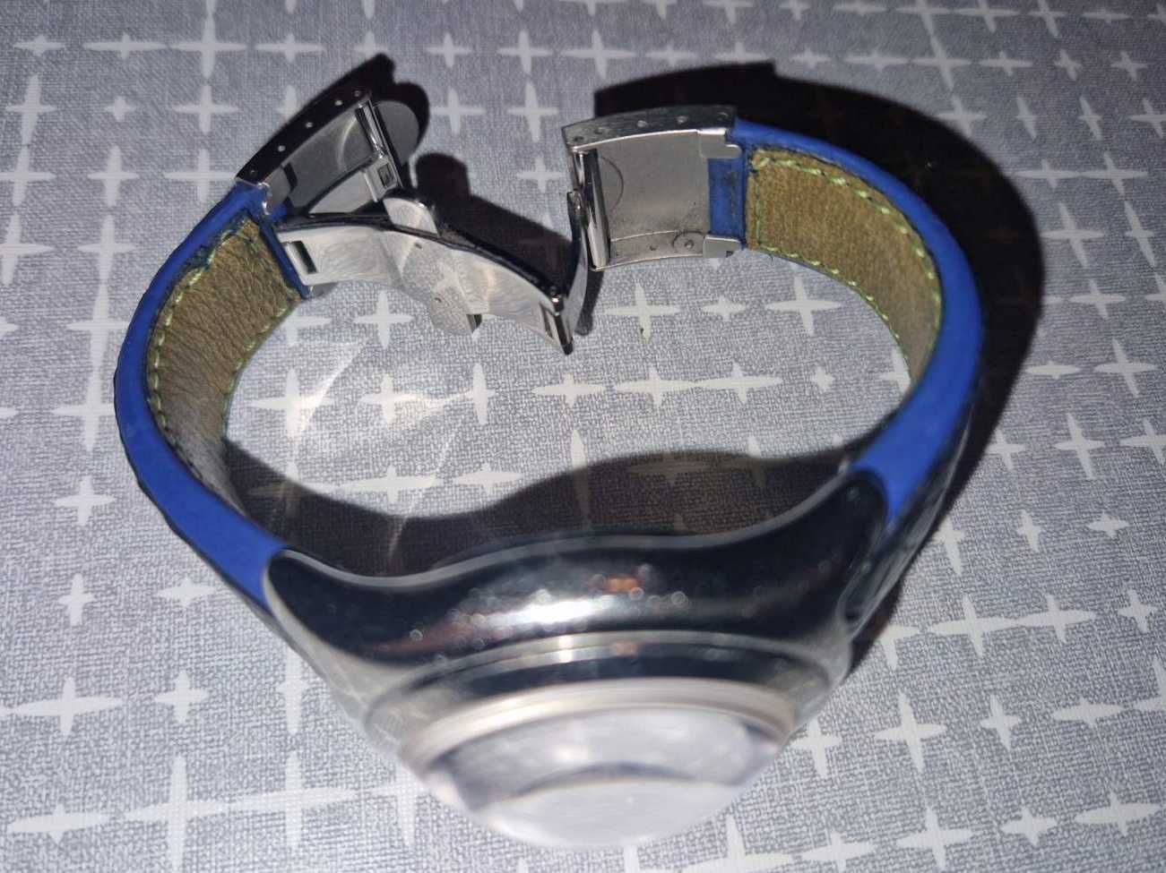 Мъжки часовник Corum