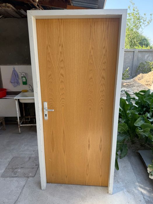 Продаётся дверь немецкого производства