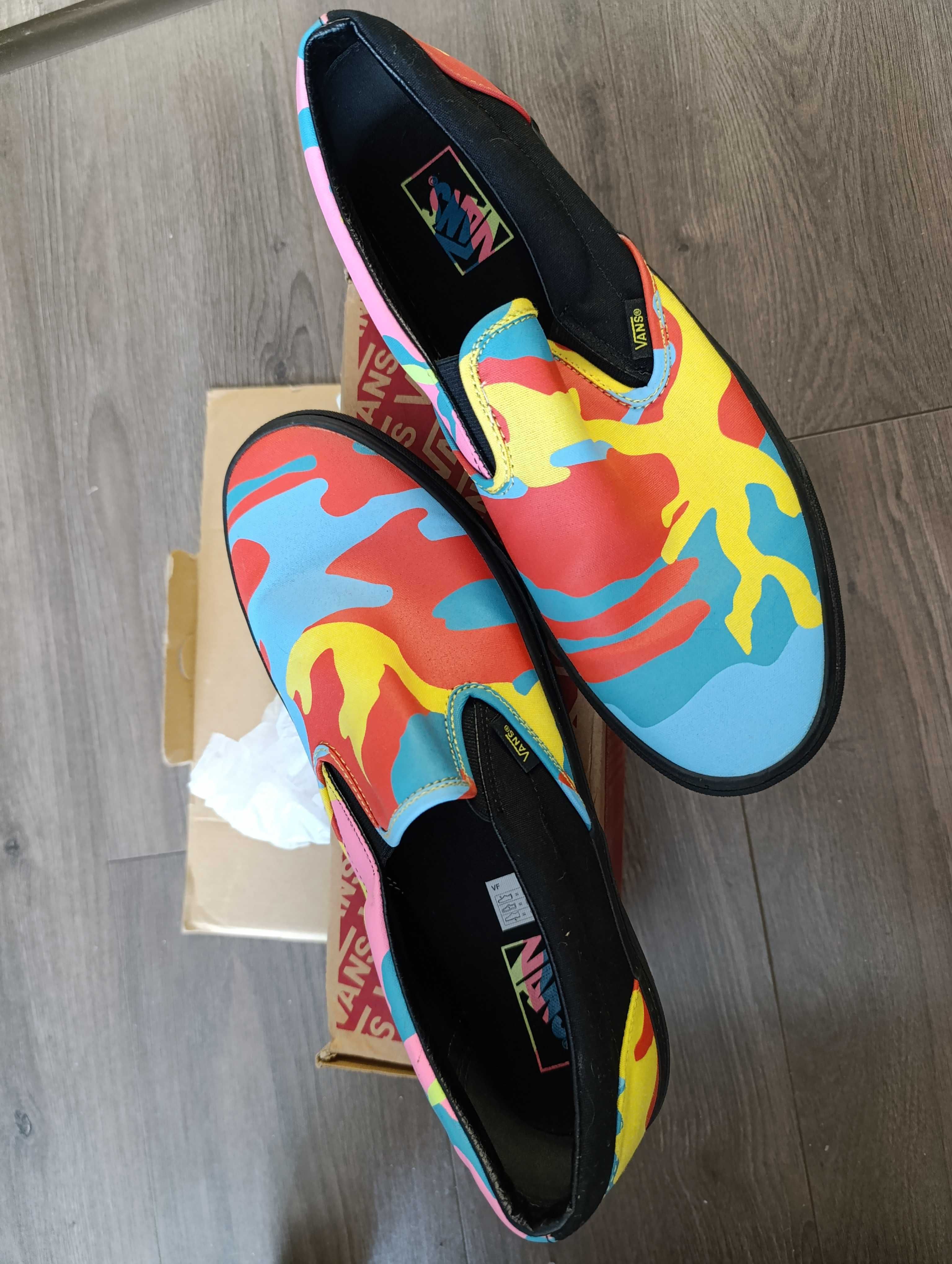 Кецове VANS SLIP-ON neon camo / ВАНС КЕЦОВЕ 46