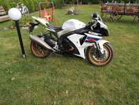 Suzuki gsxr k9 1000 на части