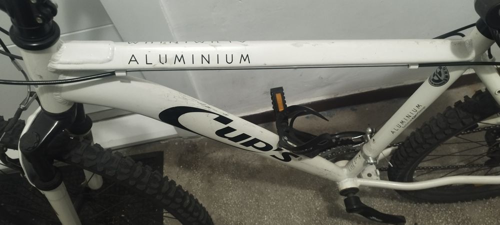 Bicicleta Carrera AL 24'  și Cup's 28'