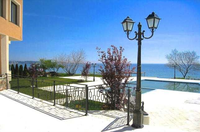 Продава се Двустаен апартамент в с. Равда, Област Бургас - 66 кв.м за 1167 €/кв.м - Снимка #1