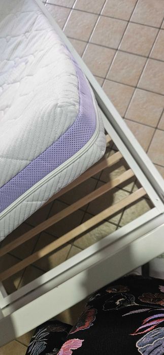 Pat de copii alb de la xxlutz in stare buna 148 lungime si 75 latime