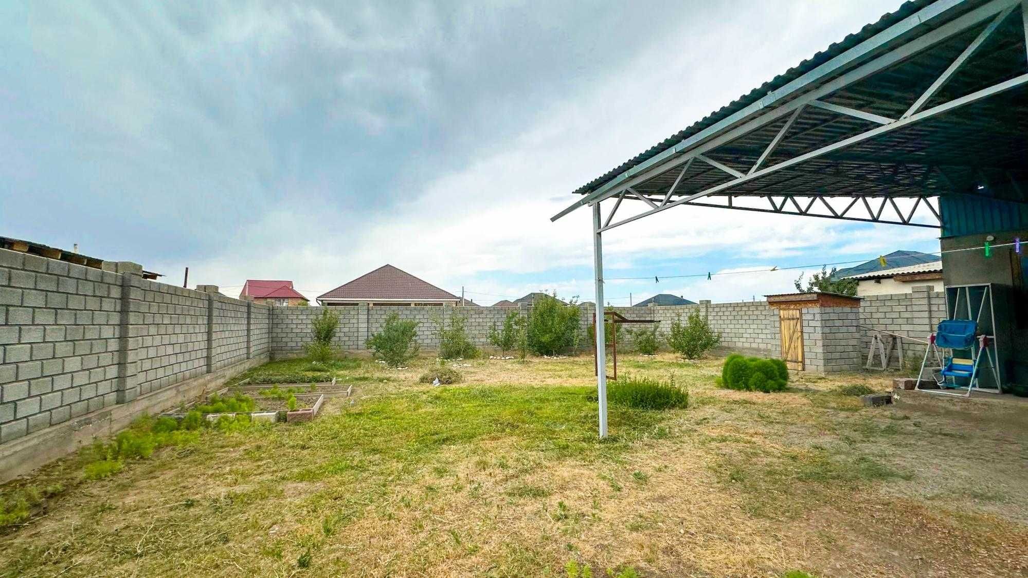Продам 2х этажный Дом Аян Империя