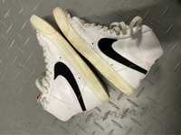 BLAZER MID 77 marimea 41.5