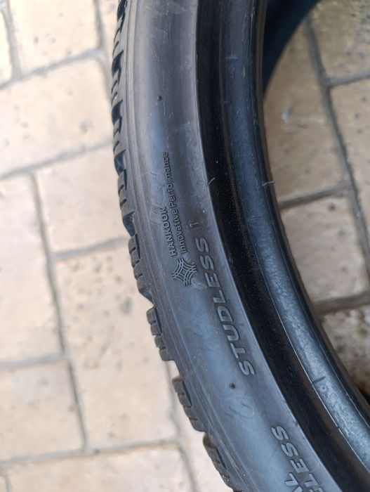 Зимни гуми Hankook 225/35/19 Winter Icept evo 3