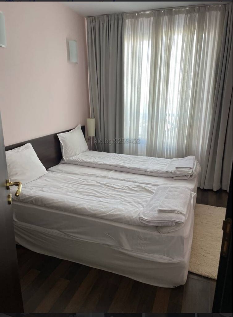 Продава се Двустаен апартамент в Варна, Възраждане 1 - 64 кв.м за 1016 €/кв.м - Снимка #12