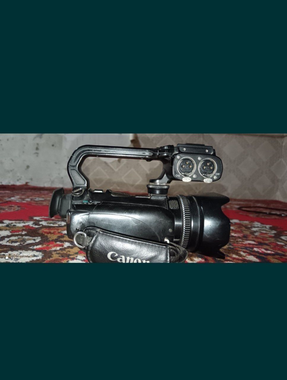 Canon kamera sotiladi