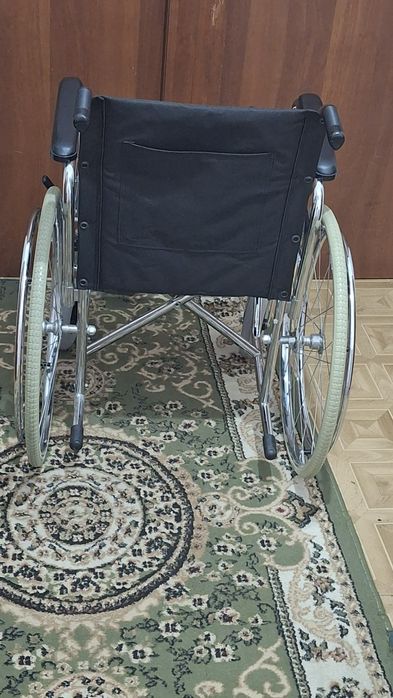 Инвалидная коляска